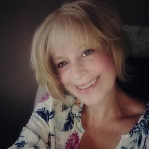 Meet your Posher, Rita